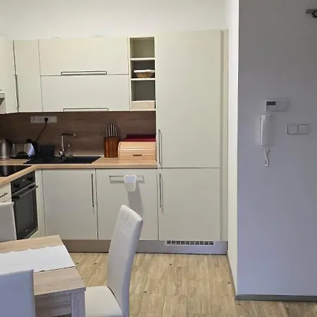 شقة Znojmo Apartmany *