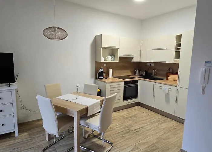 Znojmo Apartmany 아파트 즈노이모